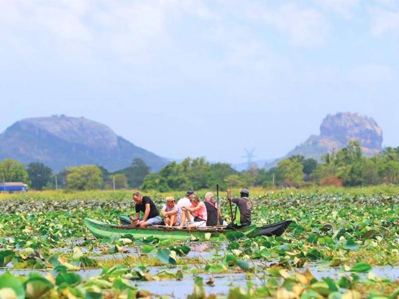 Hasthi Lake Resort Habarana Exterior foto